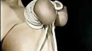 Janna svenska sexfilmer Hicks Big Tit MILF kallar Manuel över för ett bytesamtal