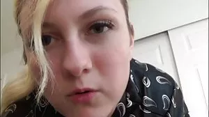 Enorma naturliga bröst Kåt MILF knullad av sin läkare GP1894 amatör sexfilmer