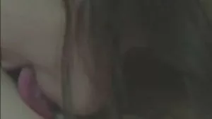 Ganska gratis sexfimer titted brunett får sin fitta fullproppad