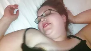 Söta lilla Adria Rae får ett hårt sexfilmer med kändisar analt slag