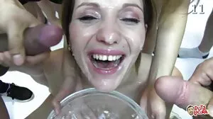 Anal Creampie sex film på nätet för Adira's Greedy Asshole