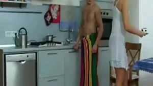 Dags för svenskasexfilmer Abby att göra rent